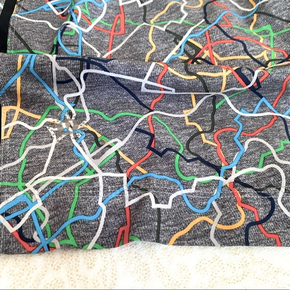 🦄 RARE Lululemon Seawheeze 2015 Shorts - Picture 6 of 11